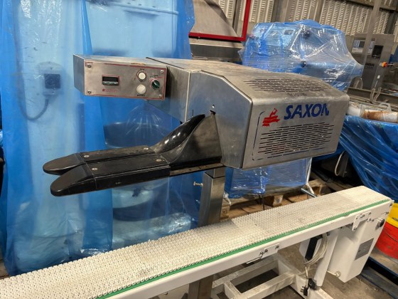 Saxon Bag Sealer with Conveyor Pic 006